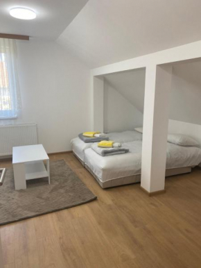 Eli rooms
